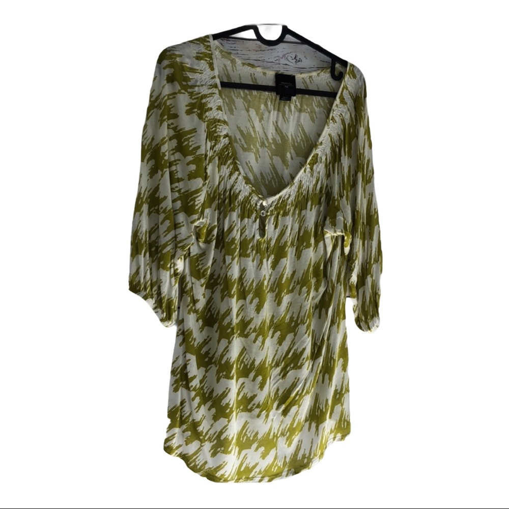 Anthro‎ Deletta green ivory flowy top